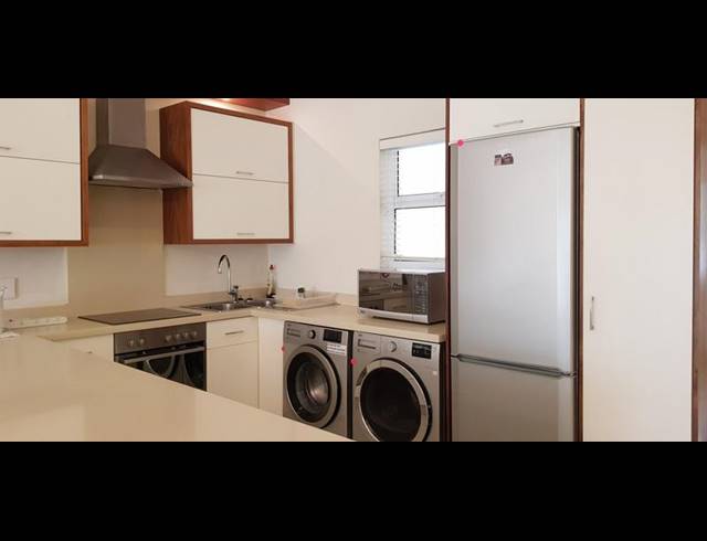 2 BEDROOM TOWNHOUSE FOR SALE IN SENDERWOOD